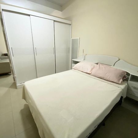Apartamento Quadra Da Praia De Copacabana ริโอเดจาเนโร ภายนอก รูปภาพ